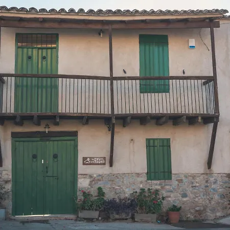 To Spiti Sto Xorko * Lythrodhondas