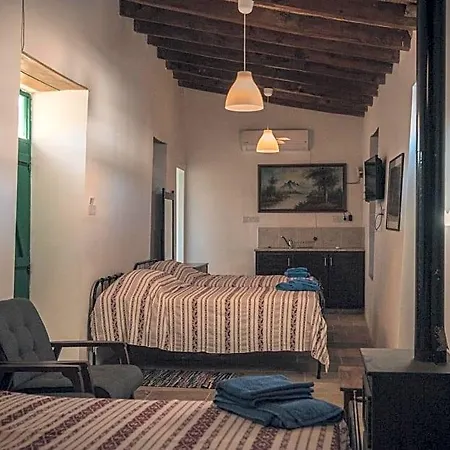 To Spiti Sto Xorko Lodge Lythrodhondas