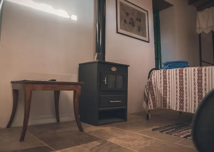 To Spiti Sto Xorko Alojamento de Turismo Selvagem Lythrodontas